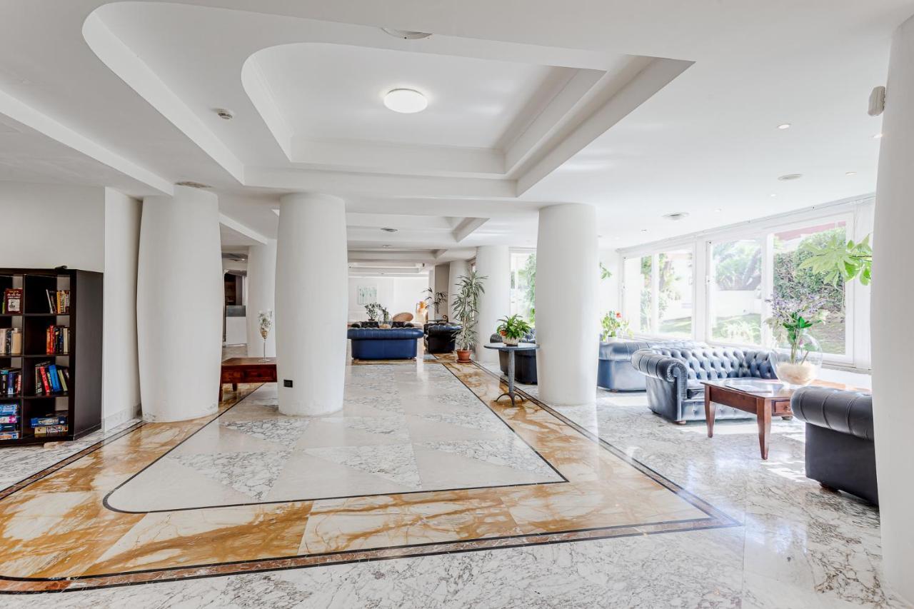 סנטה מרינלה Hotel Cavalluccio Marino מראה חיצוני תמונה