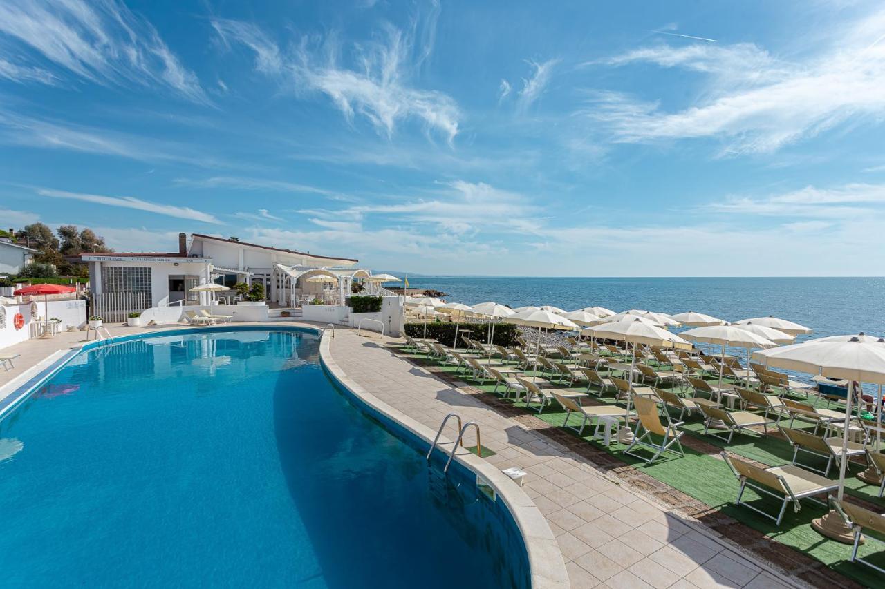 סנטה מרינלה Hotel Cavalluccio Marino מראה חיצוני תמונה